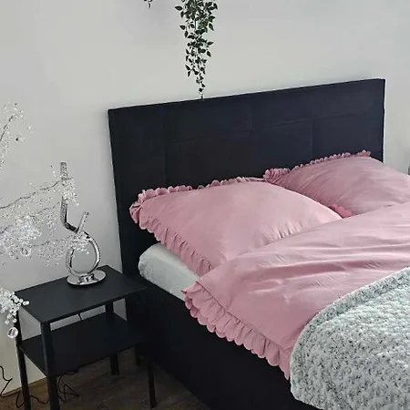 Appartement Regal Park 33 *