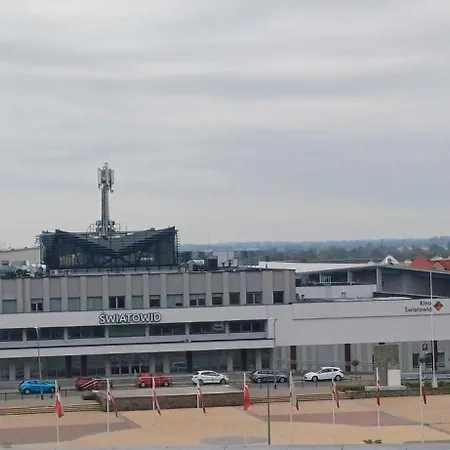 Regal Park 33 公寓